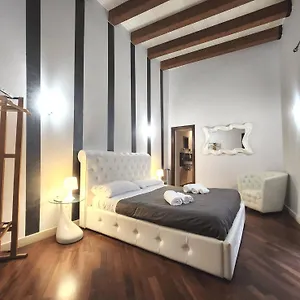  Casa vacanze Maison Maniace Italia